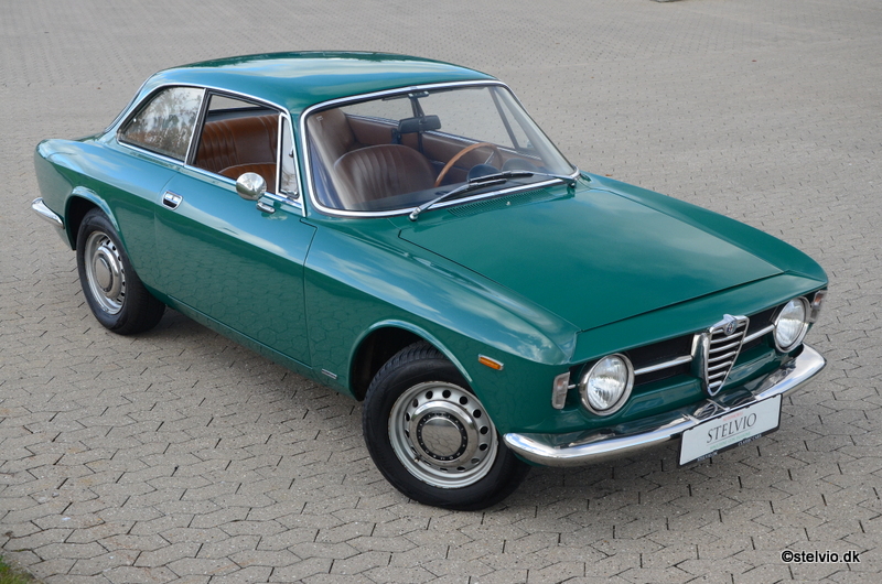 最新価格相場 アルファロメオ Gt1300ジュニア Alfa Romeo Gt1300 Junior クラシックカー 旧車情報 Heritage Collections